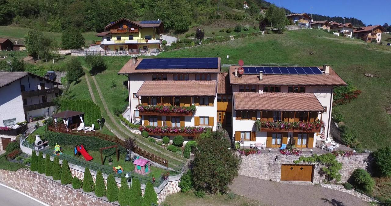 Residence Ronchi Molveno Exterior foto